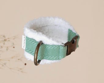 c o l l a r s // fluffy