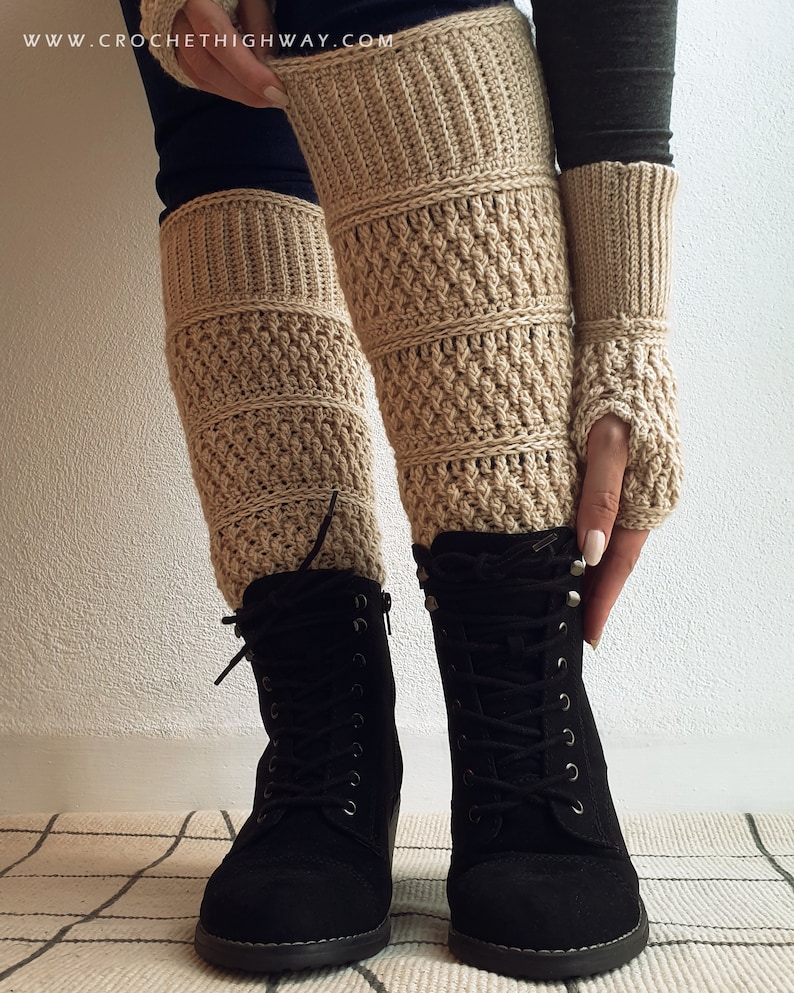 Cosmopolitan Legwarmers & Boot Cuffs CROCHET PATTERN, crochet legwarmers, crochet boot cuffs, crochet legwear, easy legwarmers pattern image 2