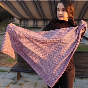 Cosmopolitan Shawl CROCHET PATTERN, crochet shawl, crochet shawl pattern, crochet wrap, crochet triangle shawl image 4