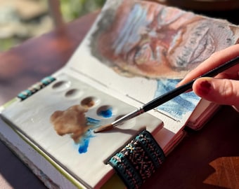 Ceramic Sketchbook Palette, Handmade with Universal Size Artisan Band