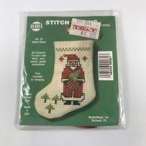 Needle Magic Inc Stitch N Hang Art 81 Santa Claus Cross Stitch Kit