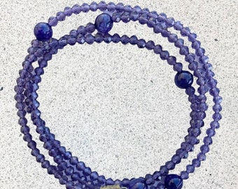 Perles de taille violettes avec pierres précieuses d'agate craquelée violette | Taché | Intention chargée