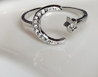 moon☺︎ 925 Sterling Silver Ring Moon Stars Design Wide Silver