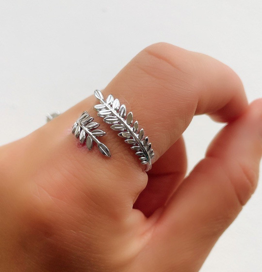 agete silver ring 指輪 «Leaf design» agete silver ring 指輪 «Leaf design» シルバーリング(L