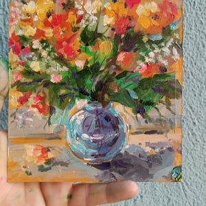 Pintura de rosas de jardim Natureza morta original Rosa vermelha Mês de nascimento Flor Miniatura Arte de parede Óleo Impasto Decoração de casa 5,2" por 5" por SkorokhoArtLi