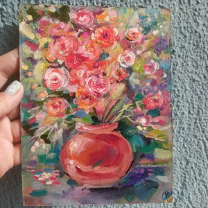 Pintura de rosas de jardim Natureza morta original Rosa vermelha Mês de nascimento Flor Miniatura Arte de parede Óleo Impasto Decoração de casa 7" por 5,5" por SkorokhoArtLi
