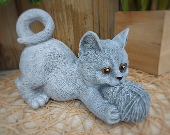 Steinfigur Katze spielend Gartenfigur Frostfest Steinguss Garten Deko Massiv