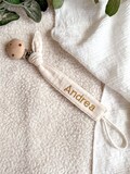 Attache tétine personnalisée en double gaze brodé product logo