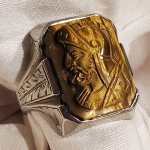 Vintage 1930&#39;s 10k Gold Carved Tiger Eye Cameo Art Deco Ring with Box