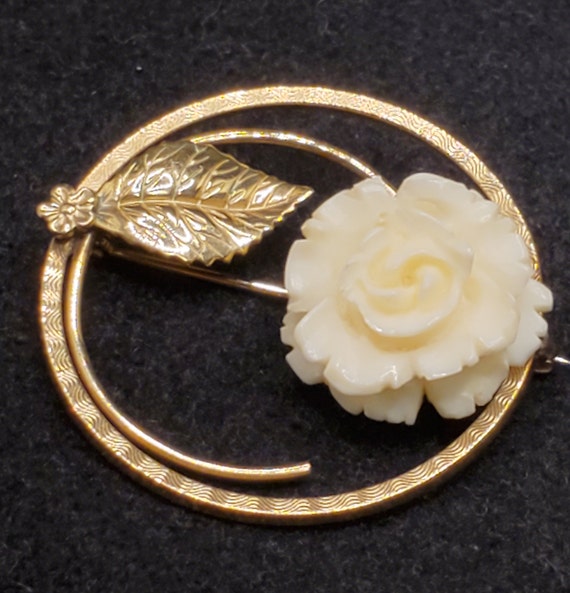 Vintage 1950's Winard Jewelry Co. Rose and Leaf B… - image 2