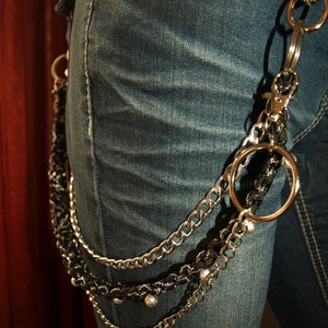 Black 550 Paracord with Silver &quot;Tracers&quot;, Silver Beads and Chains Wallet and Key Security