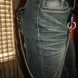 Cartera de cuerda plateada de 8 mm, llaves, cadena para pantalón con llavero azul moderno
