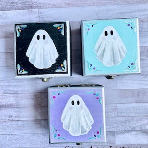 Hand Painted Ghost Wooden Box, Mini Trinket Box, Wooden Jewelry Box, Halloween Stash Box, Spooky Wooden Treasure Box, Ghost Gift