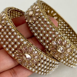 Polki Pearl Kundan antique dull gold finish Bangles Pair /Punjabi bangles/Bridal bangles/Indian wedding jewelry/Pakistani/Kada\bangles