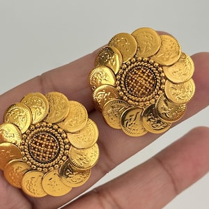 Gold Stud Earrings/Antique tops/Indian Studs/Indian Earrings/Temple Jewelry/South indian earrings/Bridal Jewelry/Indian wedding