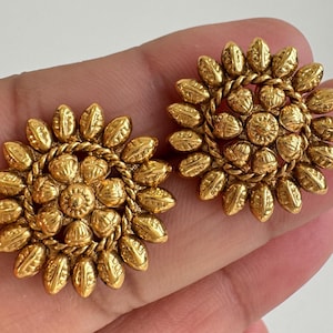 Small gold plated Stud Earrings/Antique tops/Indian Studs/Indian Earrings/Temple Jewelry/South indian earrings/Bridal Jewelry/Indian wedding