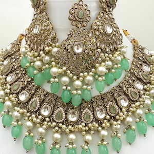Mint Green Antique Polki Kundan Pearl Necklace with earrings and tikka, bridal necklace, Indian Punjabi Pakistani Wedding Jewelry