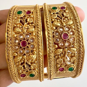 Gold Kada bangles 2pc/Indian bangles/Antique bangles/Temple Jewelry/Bridal Bangles/Indian Wedding/Pakistani Jewelry/South indian jewelry