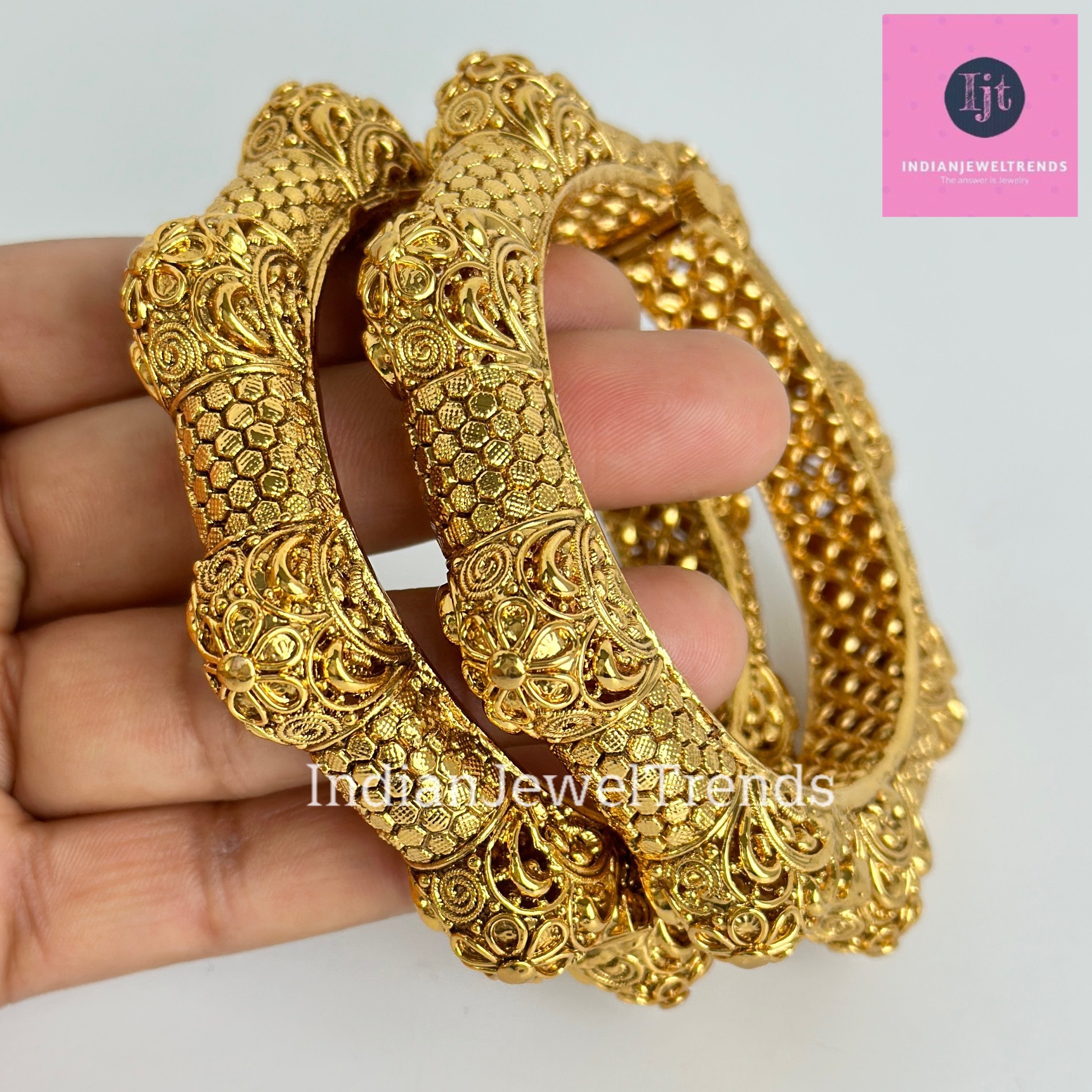 Efulgenz Indian Brown Bangles Wedding Party Bracelet Bangle Set Rhinestone Crystal Bridal Bracelet Bollywood Fashion Jewelry for Women Girls (4 Pcs) Size 2.4