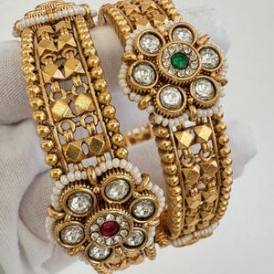 RubyGreen Antique Gold Openable Bangles Pair,Amrapali bangles,Rajwadi Antique bangles, Temple Jewelry, South Indian bangles, Bridal Bangles