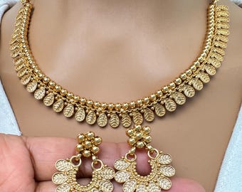 Antique Gold Necklace/South Indian Jewelry/Temple Jewelry/Guttapusalu Necklace/Wedding necklace/Bridal necklace/Indian Necklace