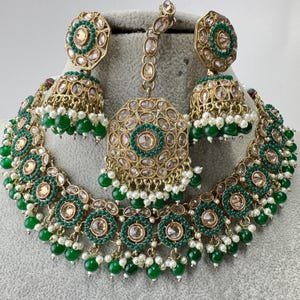 Green Antique Polki Kundan Pearl Necklace with earrings and tikka, bridal necklace, Indian Punjabi Pakistani Wedding Jewelry