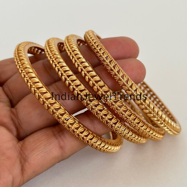 Indian Gold bangles, Temple Jewelry, South indian bangles, Kada bangles, Indian Jewelry, pakistani jewelry