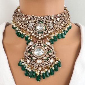 Green Bridal Mossinate Polki Victorian Necklace, Sabyasachi Necklace, Wedding necklace, Semi Precious Jewelry, Bollywood Celebrity Necklace