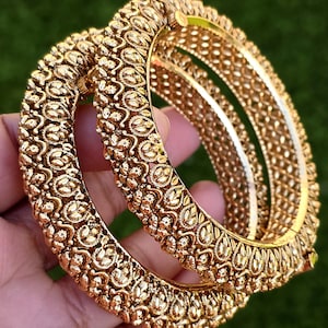 Gold Kada bangles 2pc, Indian Amrapali bangles, Antique bangles, Temple Jewelry, South indian bangles, Bridal Bangles, Indian Wedding