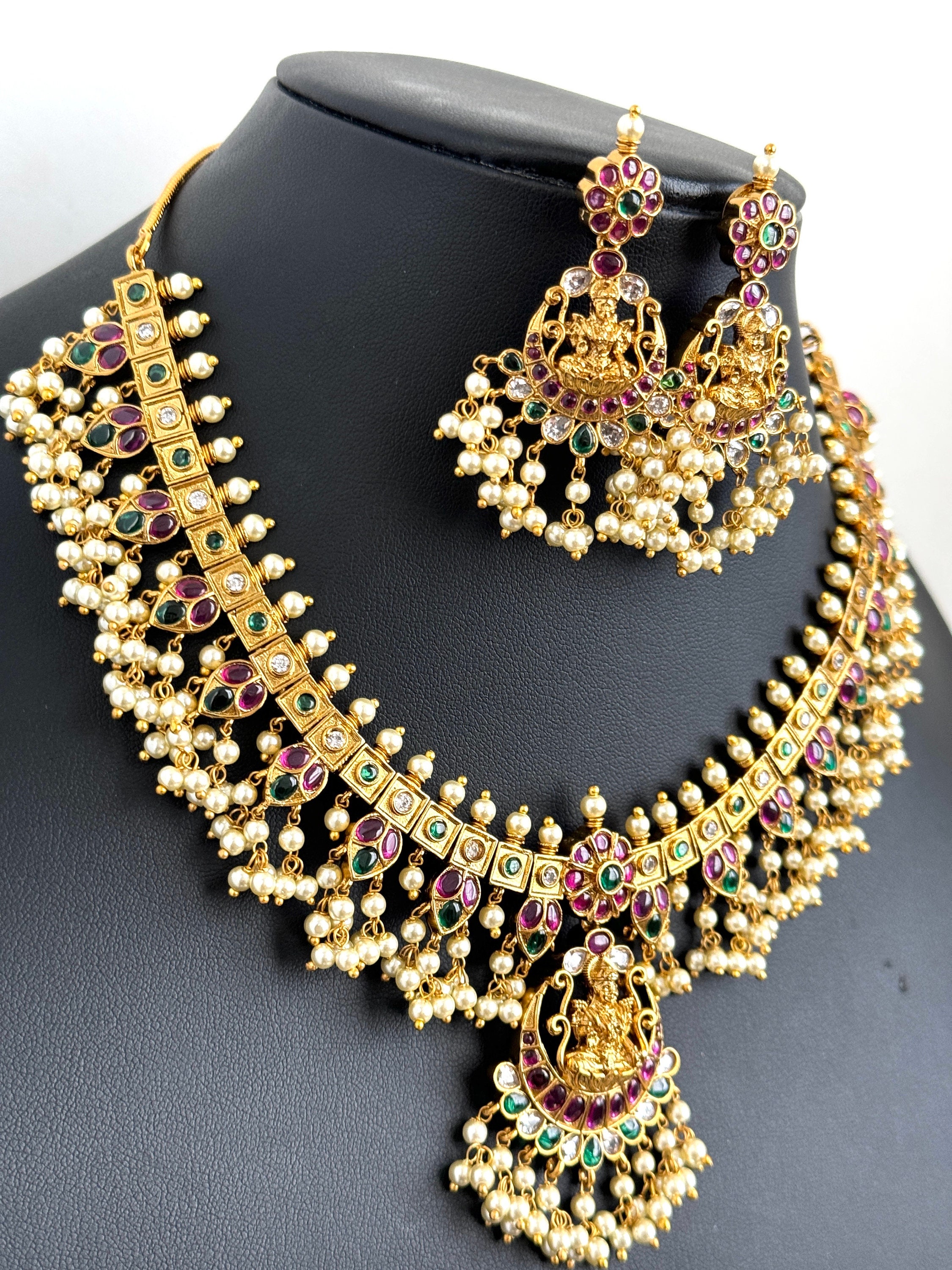 Antique Gold South Indian Temple Jewelry Necklace