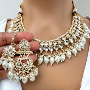 White Pearl Kundan Necklace Set/Kundan Choker/ Bollywood Jewelry/ Indian Pakistani necklace/ punjabi necklace/bridal necklace/indian wedding