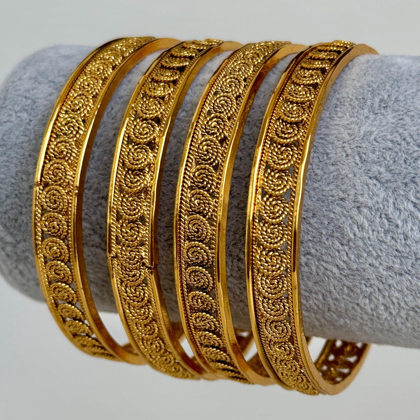 Indian Gold Bangles, Temple Jewelry, South Indian Bangles, Kada Bangles ...