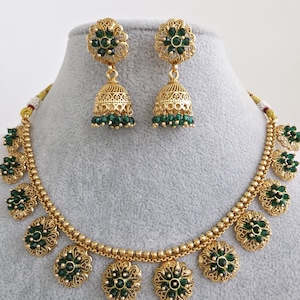 Grüne Guttapusalu Perle Goldkette/Goldkette/Indianerkette/Goldkette/Goldkette/Goldkette/Goldkette/Goldkette/Goldkette in Indien/ein Gramm Gold / Tempel-Schmuck/Südindischer Schmuck