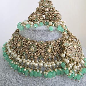 Mint Green Antique Shadow Stone Pearl Choker Necklace with earrings and tikka and Passa Bridal necklace Indian Pakistani Punjabi Wedding