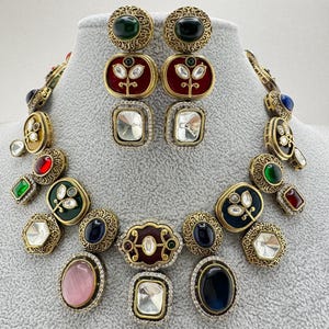 Multi viktorianischen uncut polki CZ Halskette, Sabyasachi Halskette, Statement Halskette, Semi Precious Halskette, Designer, indisch Pakistanisch