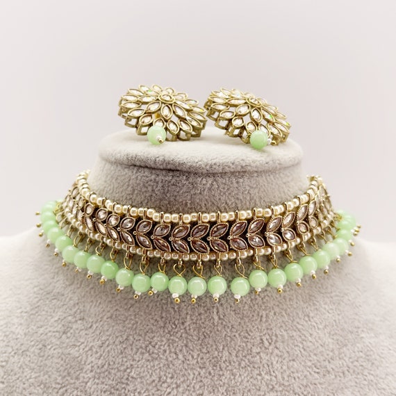 Sleek Polki Kundan Necklace Set/kundan 