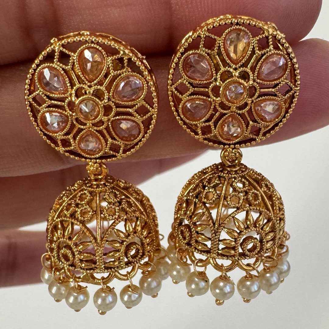 Nathani Heights Wholesale Market Of Mobile Accessories Gold