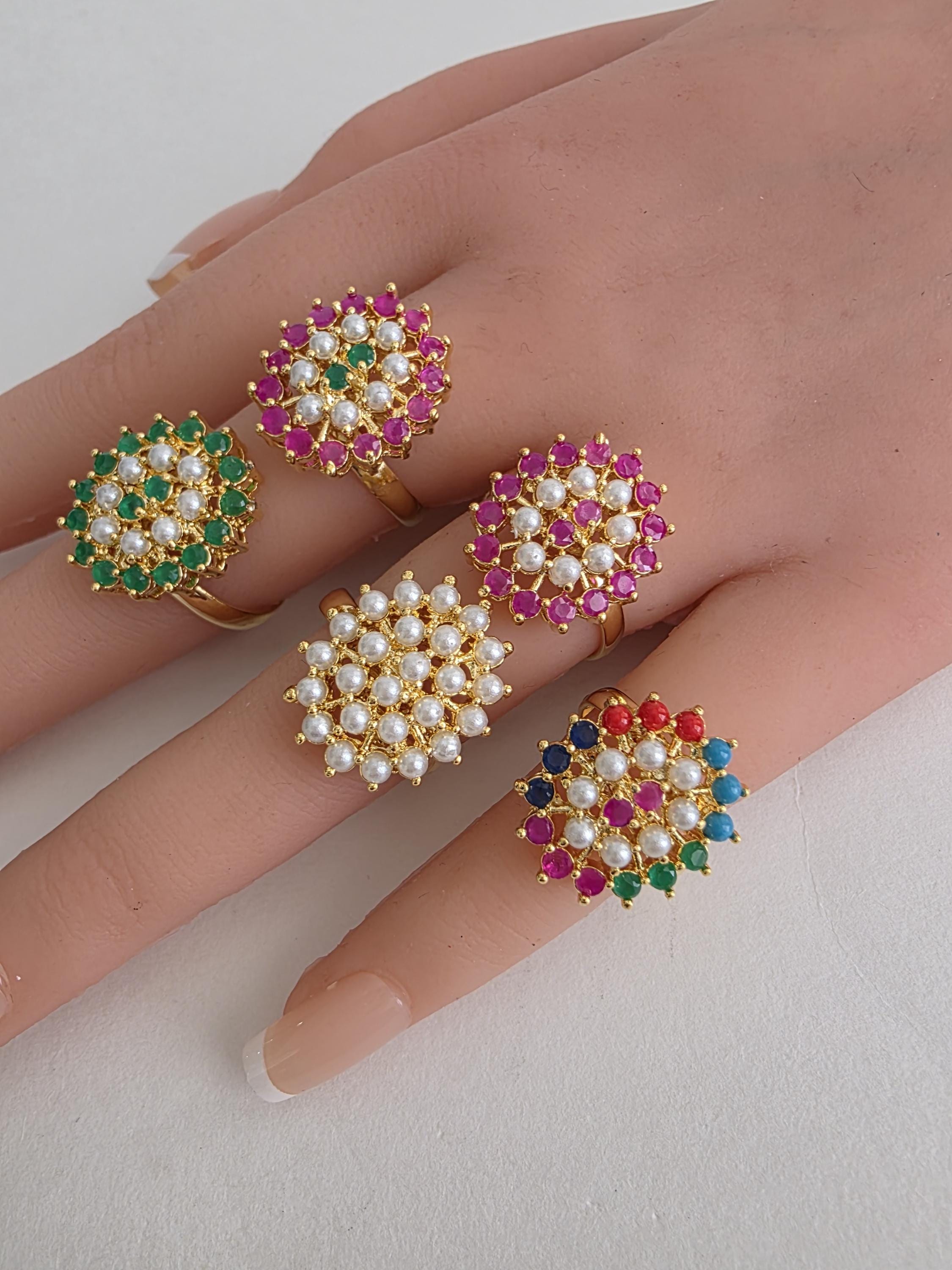 Small Gold Finish Traditional Ring/adjustable Ring/indian Ring