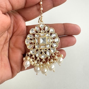 Medium Sized Kundan Maang Tikka/Kundan Tikka/Indian forehead jewelry/Indian Wedding Jewelry/ Pakistani Jewelry/Jhoomer/Matha patti