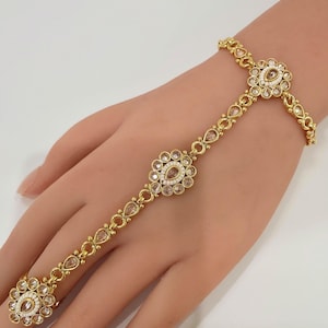 Gold Pearl Polki Hath Paan/Gold Bracelet/Haath phool/Hathh Panja/finger Hand bracelet/Bridal Jewelry/hand harness/Hand cuff Jewelry,
