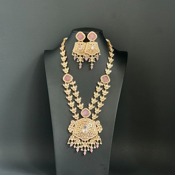 DIFFERENT NECKLACE PREMIUM GOLD