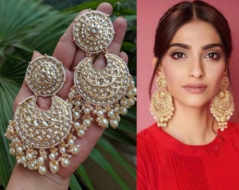 Pendientes Sonam Kapoor Pendientes Kundan Chandbali, Pendientes de perlas de Bollywood de oro, Pendientes paquistaníes indios, Joyería nupcial