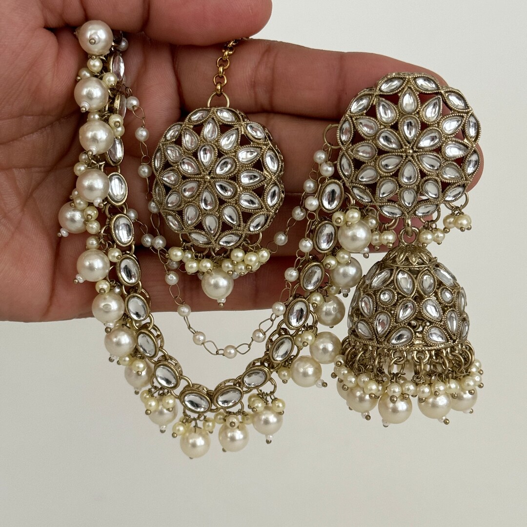 Jhumka with tana deals