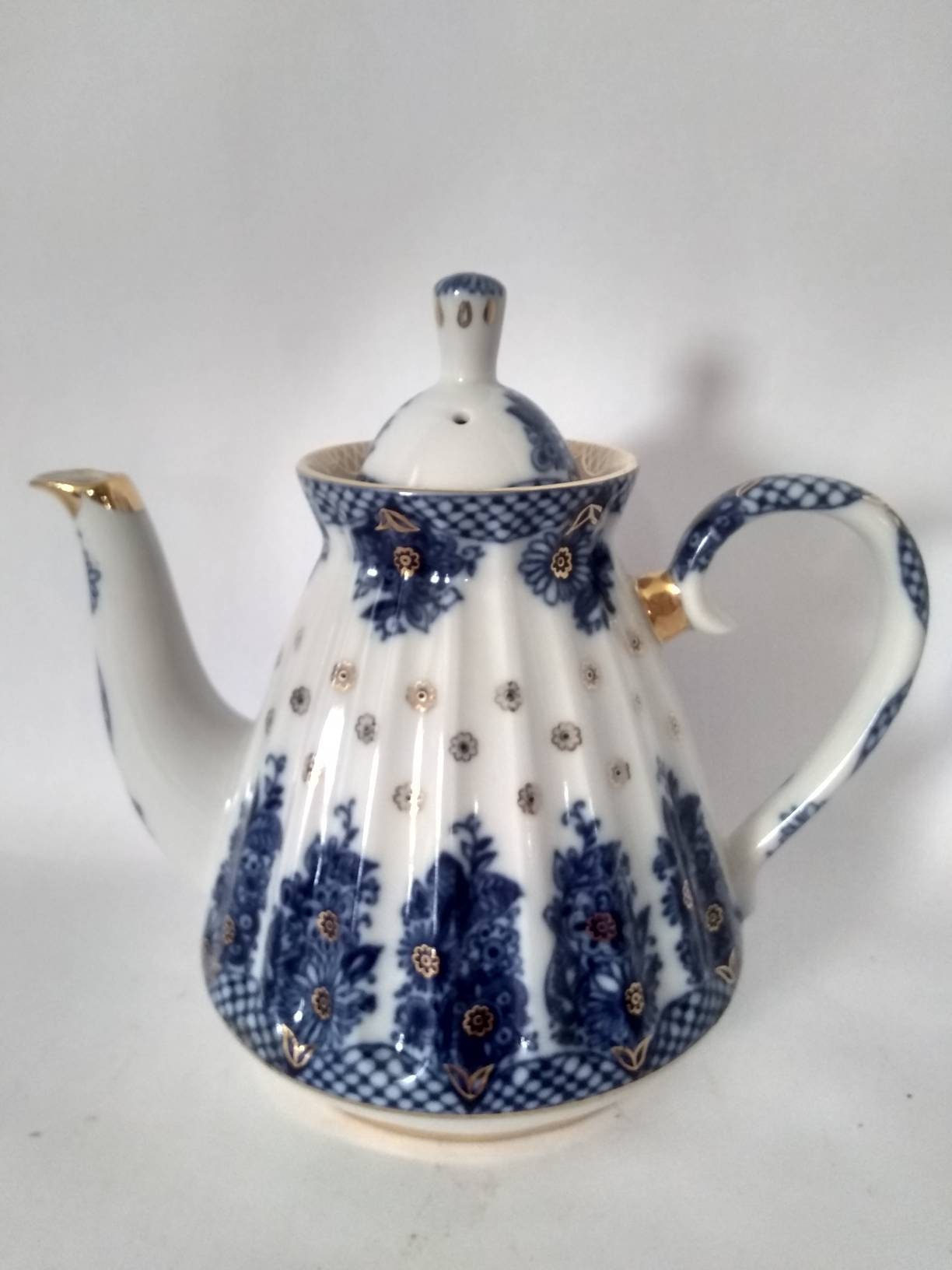 Lomonosov Teapot - Etsy