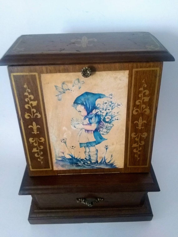 Vintage Musical Jewelry Box - image 1