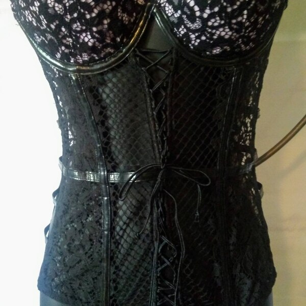 Risque Mesh Off-Shoulder Lingerie Set