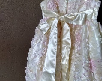 open lace back dress Amazon.com: Pink Princess First Communion Dresses for Girls 7-16 Holy 1st  Dress White Size Vestidos de Primera Comunion para Niñas (Size 6):  Clothing, Shoes & Jewelry