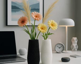 Modern 3D Printed Vase | Zigzag Textured Vase in Black or White | Minimalist Home Decor | Unique Geometric Design | Handmade