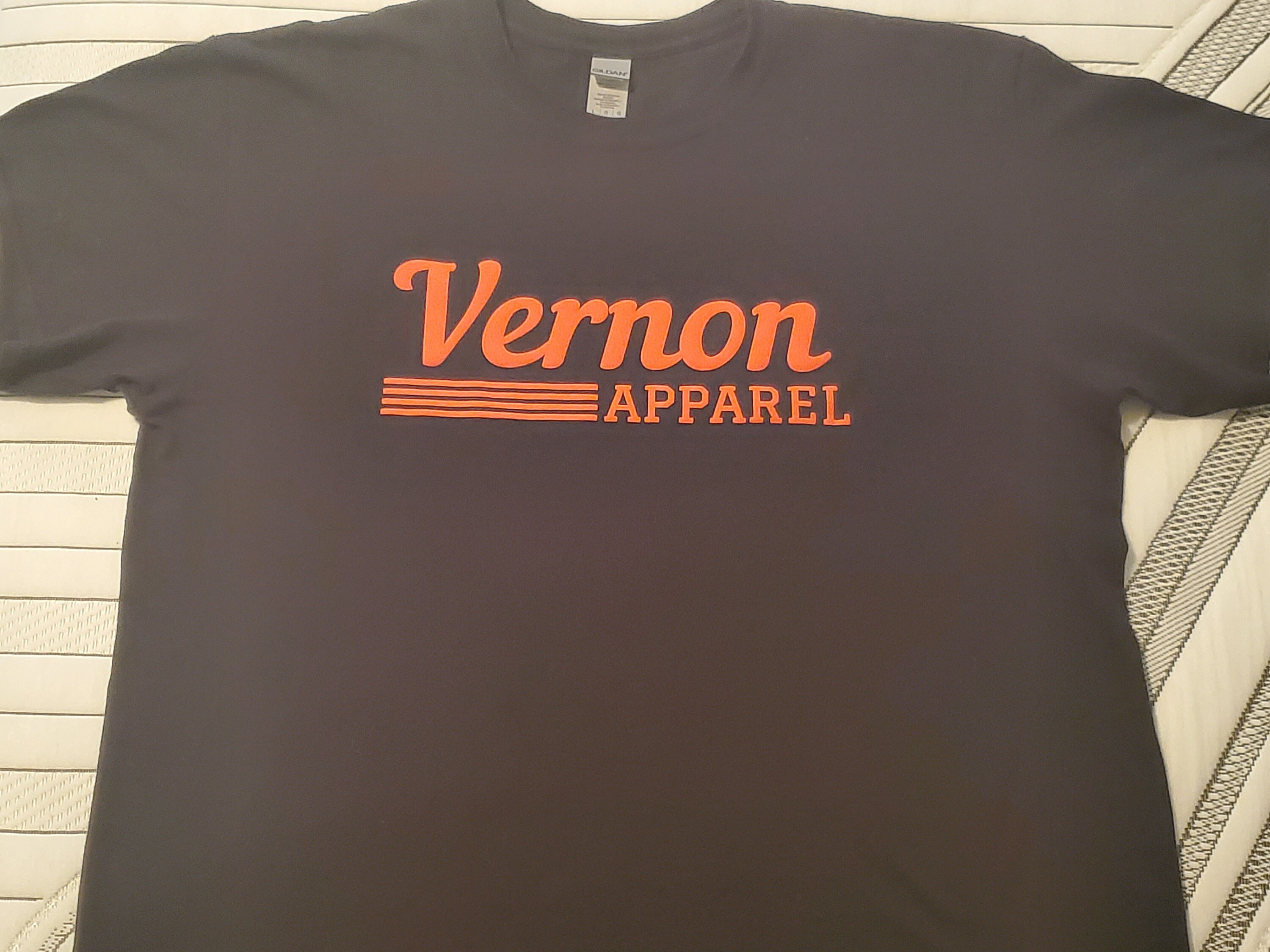 Teeshirt Vernon Apparel Etsy