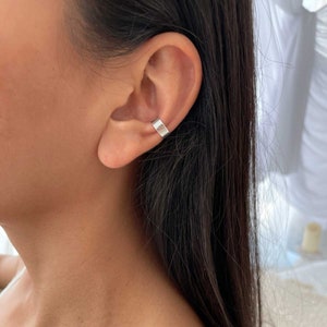 Ear Cuff Earring, No Piercing Ear Cuff, Dainty Sterling Silver 925 Wrap Ear Cuff Conch, Tiny Fake Helix piercing, Fake Clip On Cuff, 1 Piece